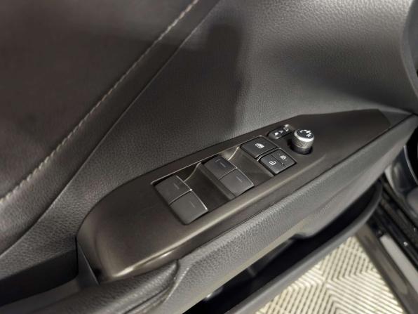 Toyota Camry VIII (XV70) Рестайлинг с пробегом 2021 года, цена 2 850 000 рублей, 149868 км, седан, Автокод Объявления