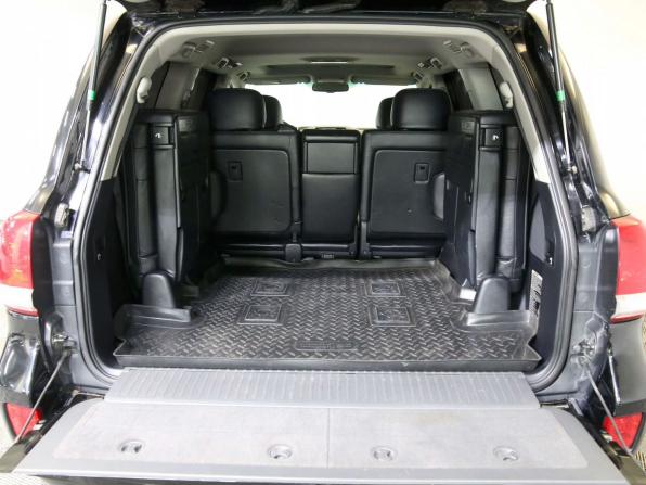 Toyota Land Cruiser 200 Series с пробегом 2011 года, цена 2 890 000 рублей, 203000 км, внедорожник, Автокод Объявления