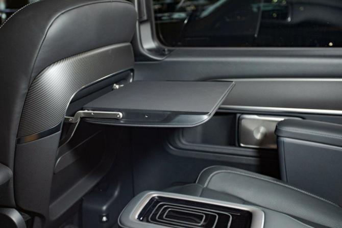 Новый Mercedes-Benz V-Класс III (W447) Рестайлинг 2 2026 года, цена 32 000 000 рублей, минивэн, Автокод Объявления