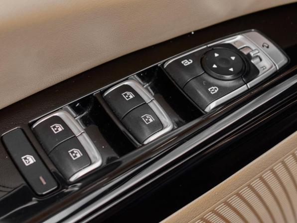Kia Carnival IV с пробегом 2021 года, цена 3 960 000 рублей, 85818 км, минивэн, Автокод Объявления