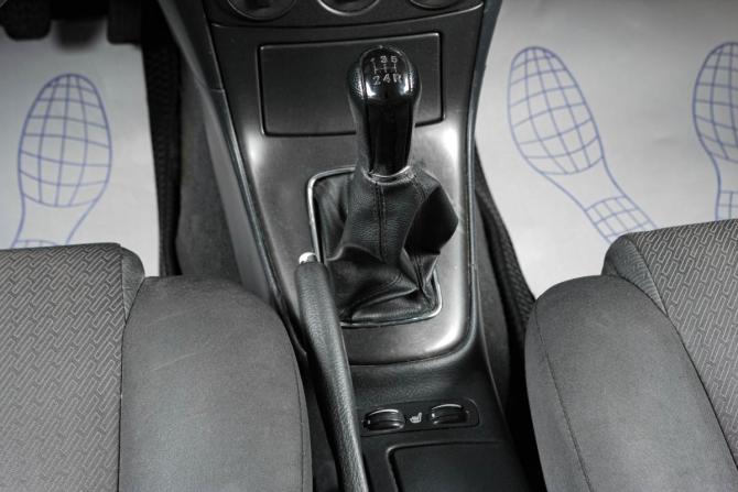 Toyota Avensis II Рестайлинг с пробегом 2007 года, цена 699 000 рублей, 290000 км, седан, Автокод Объявления