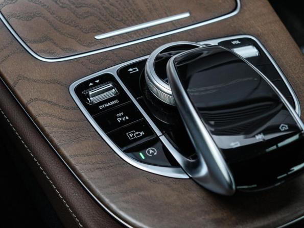 Mercedes-Benz E-Класс V (W213 S213 C238) с пробегом 2017 года, цена 3 450 000 рублей, 46271 км, седан, Автокод Объявления