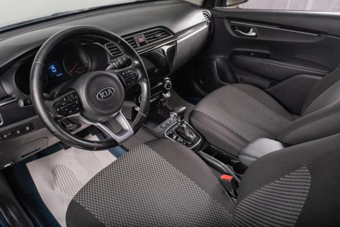 Kia Rio IV с пробегом 2017 года, цена 1 449 000 рублей, 141000 км, седан, Автокод Объявления