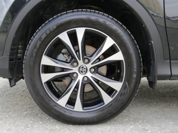 Toyota RAV4 IV (XA40) с пробегом 2015 года, цена 2 290 000 рублей, 165759 км, внедорожник, Автокод Объявления