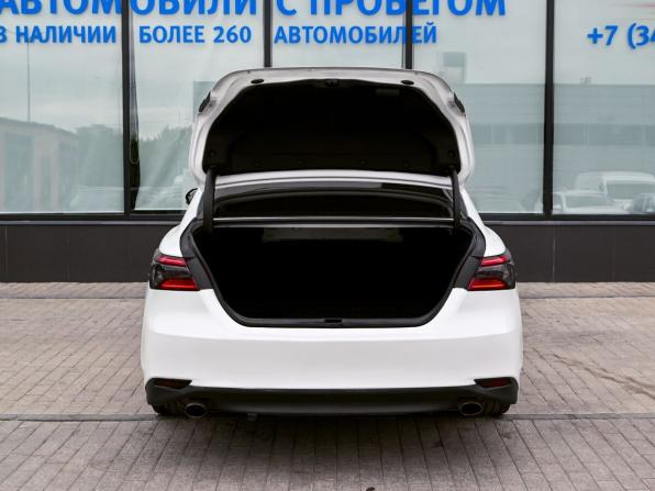 Toyota Camry VIII (XV70) с пробегом 2019 года, цена 2 782 500 рублей, 154000 км, седан, Автокод Объявления