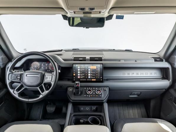 Land Rover Defender II с пробегом 2024 года, цена 11 000 000 рублей, 28585 км, внедорожник, Автокод Объявления