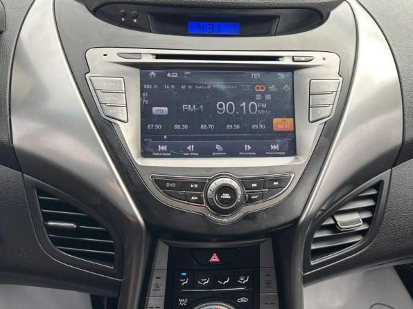 Hyundai Elantra V (MD) Рестайлинг с пробегом 2013 года, цена 998 000 рублей, 229830 км, седан, Автокод Объявления