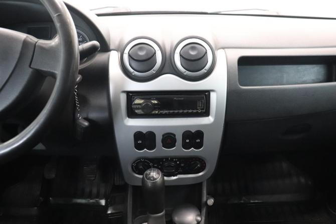 Renault Logan I Рестайлинг с пробегом 2013 года, цена 527 000 рублей, 149373 км, седан, Автокод Объявления