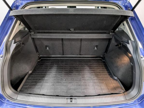 Volkswagen Tiguan II с пробегом 2021 года, цена 2 205 000 рублей, 145075 км, внедорожник, Автокод Объявления