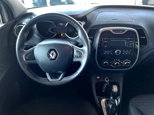 Renault Kaptur I с пробегом 2016 года, цена 1 590 000 рублей, 64100 км, внедорожник, Автокод Объявления