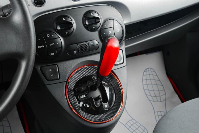 Fiat 500 II с пробегом 2012 года, цена 749 000 рублей, 96893 км, хэтчбек, Автокод Объявления