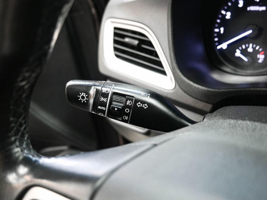 Hyundai Solaris II Ростов-на-Дону  - изображение 11