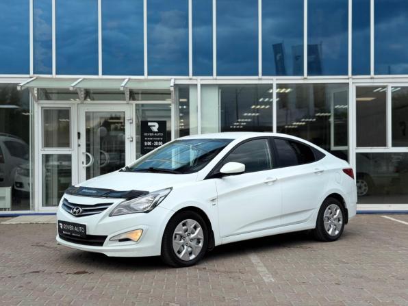 Hyundai Solaris I Рестайлинг с пробегом 2016 года, цена 1 000 000 рублей, 218134 км, седан, Автокод Объявления