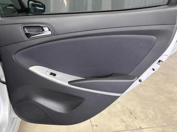 Hyundai Solaris I с пробегом 2011 года, цена 897 000 рублей, 164974 км, седан, Автокод Объявления
