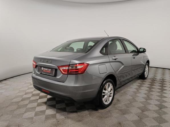 Lada (ВАЗ) Vesta I с пробегом 2018 года, цена 875 000 рублей, 122417 км, седан, Автокод Объявления