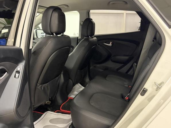 Hyundai ix35 I с пробегом 2012 года, цена 899 000 рублей, 146978 км, внедорожник, Автокод Объявления