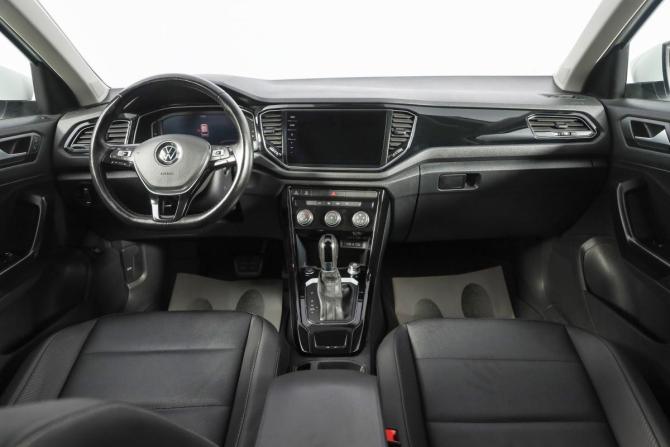 Volkswagen T-Roc I с пробегом 2021 года, цена 2 199 000 рублей, 75000 км, внедорожник, Автокод Объявления
