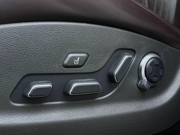 Genesis GV70 I с пробегом 2021 года, цена 4 850 000 рублей, 66000 км, внедорожник, Автокод Объявления