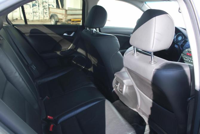Honda Accord VIII Рестайлинг с пробегом 2012 года, цена 1 380 000 рублей, 236000 км, седан, Автокод Объявления
