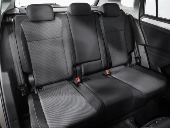 Volkswagen Tiguan II Рестайлинг с пробегом 2021 года, цена 2 599 000 рублей, 73728 км, внедорожник, Автокод Объявления
