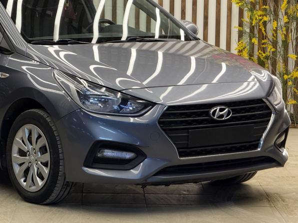 Hyundai Solaris II с пробегом 2017 года, цена 1 155 000 рублей, 92000 км, седан, Автокод Объявления