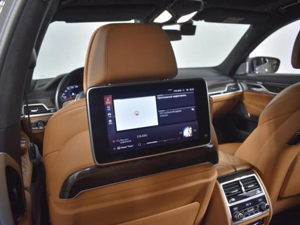 BMW 7 серии VI (G11/G12) Рестайлинг с пробегом 2022 года, цена 7 669 900 рублей, 68406 км, седан, Автокод Объявления