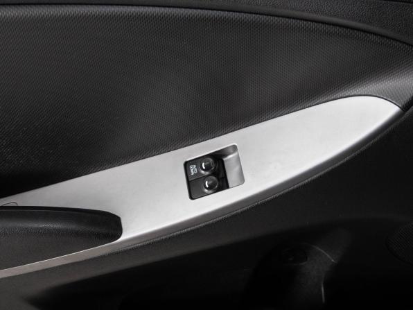 Hyundai Solaris I Рестайлинг с пробегом 2015 года, цена 870 000 рублей, 132000 км, хэтчбек, Автокод Объявления