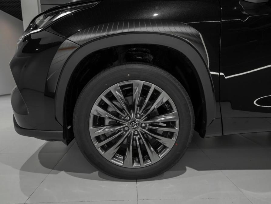 Toyota Highlander IV (XU70) Москва  - изображение 28