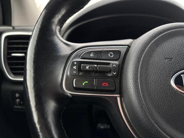 Kia Sportage IV с пробегом 2018 года, цена 2 350 000 рублей, 89000 км, внедорожник, Автокод Объявления