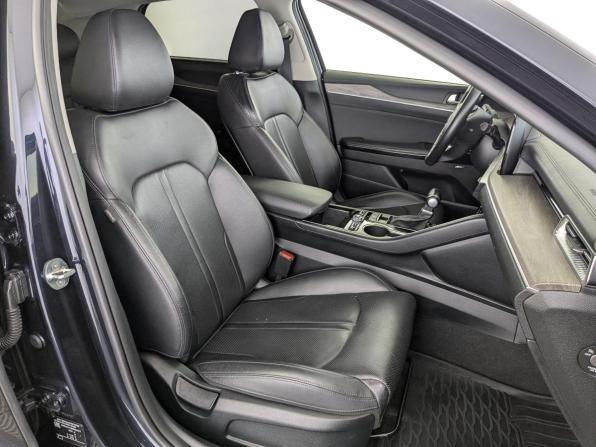 Kia K5 III с пробегом 2021 года, цена 2 740 000 рублей, 52186 км, седан, Автокод Объявления