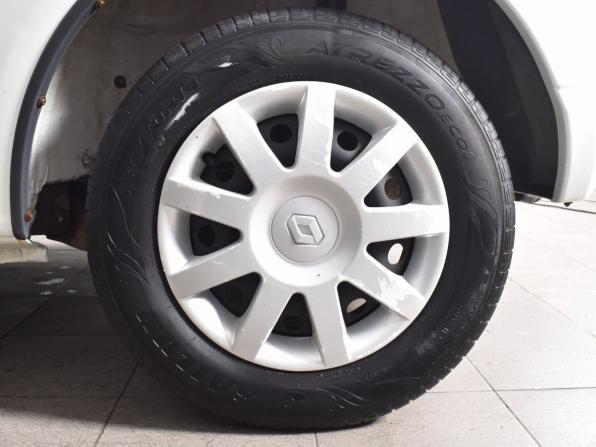 Renault Sandero I с пробегом 2012 года, цена 574 995 рублей, 180768 км, хэтчбек, Автокод Объявления