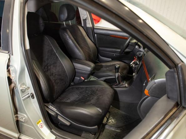 Toyota Avensis II Рестайлинг с пробегом 2008 года, цена 620 000 рублей, 245668 км, седан, Автокод Объявления