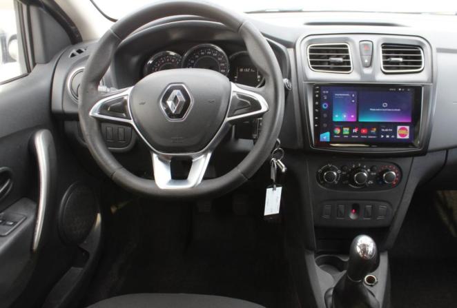 Renault Logan II Рестайлинг с пробегом 2019 года, цена 930 000 рублей, 181321 км, седан, Автокод Объявления