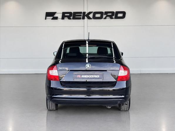 Skoda Rapid I с пробегом 2017 года, цена 1 349 000 рублей, 128000 км, лифтбек, Автокод Объявления