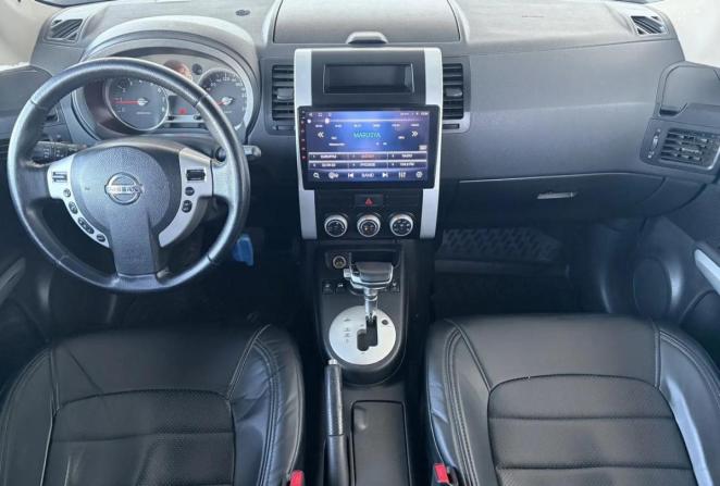 Nissan X-Trail II с пробегом 2010 года, цена 985 000 рублей, 258833 км, внедорожник, Автокод Объявления