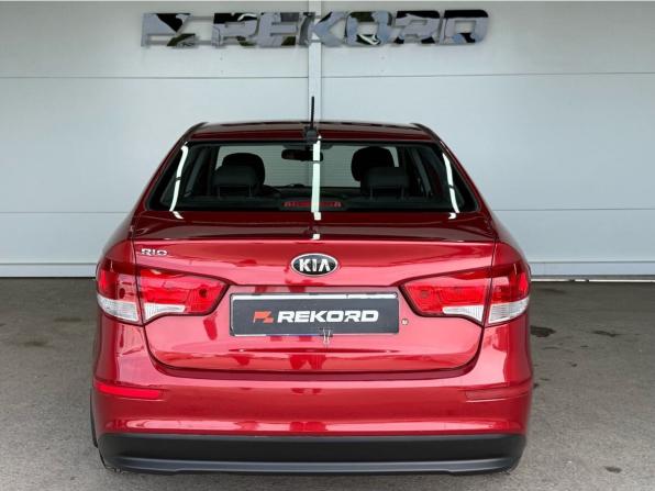 Kia Rio III Рестайлинг с пробегом 2017 года, цена 1 170 000 рублей, 89368 км, седан, Автокод Объявления