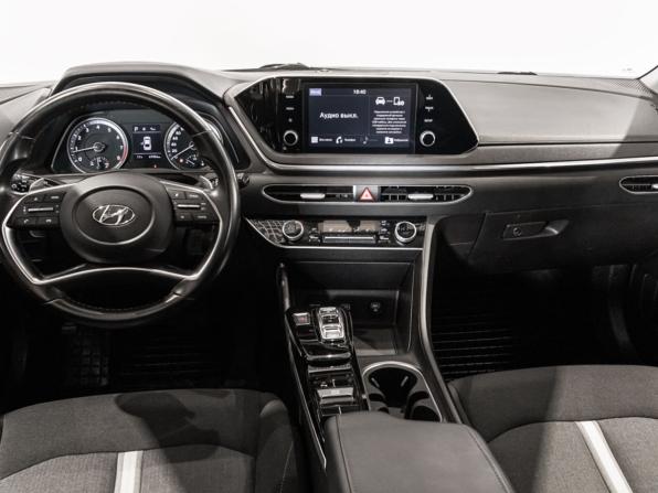 Hyundai Sonata VIII (DN8) с пробегом 2020 года, цена 2 387 000 рублей, 67322 км, седан, Автокод Объявления