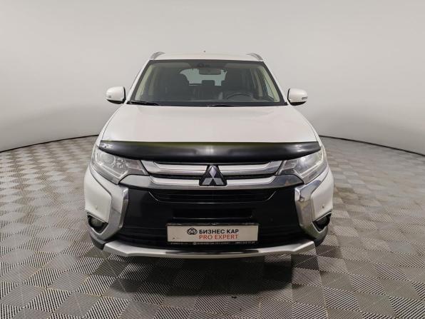 Mitsubishi Outlander III Рестайлинг 2 с пробегом 2015 года, цена 1 729 000 рублей, 174935 км, внедорожник, Автокод Объявления