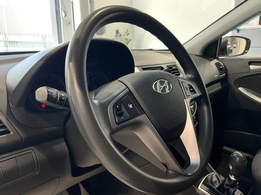 Hyundai Solaris I Рестайлинг Москва  - изображение 11