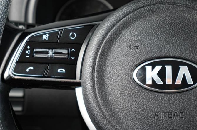 Kia Sportage IV Рестайлинг с пробегом 2019 года, цена 2 349 000 рублей, 135100 км, внедорожник, Автокод Объявления