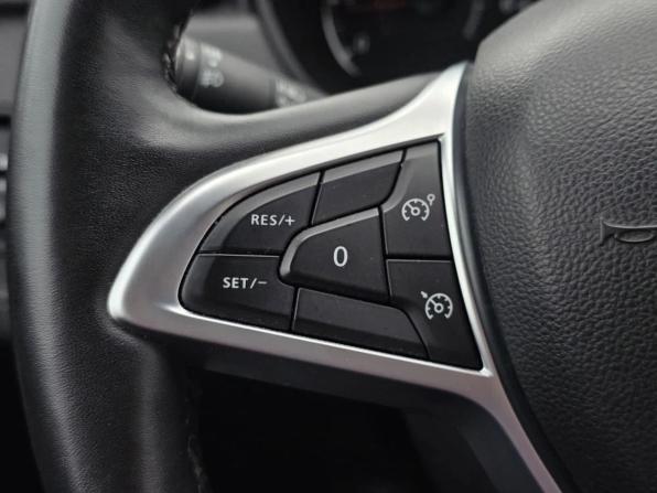 Renault Duster II с пробегом 2021 года, цена 2 115 000 рублей, 57091 км, внедорожник, Автокод Объявления