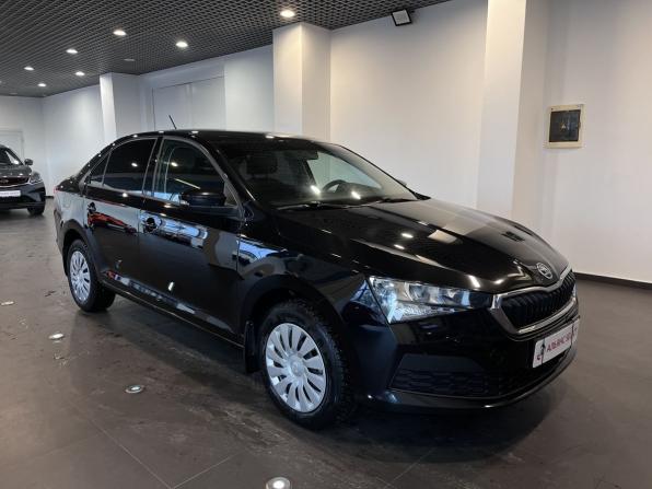 Skoda Rapid II с пробегом 2021 года, цена 1 315 000 рублей, 81135 км, лифтбек, Автокод Объявления
