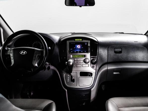 Hyundai Grand Starex I с пробегом 2011 года, цена 1 599 000 рублей, 247868 км, минивэн, Автокод Объявления
