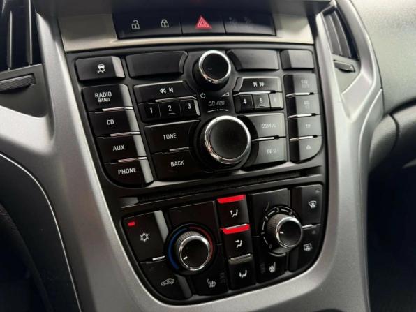 Opel Astra J Рестайлинг с пробегом 2013 года, цена 654 160 рублей, 173984 км, хэтчбек, Автокод Объявления