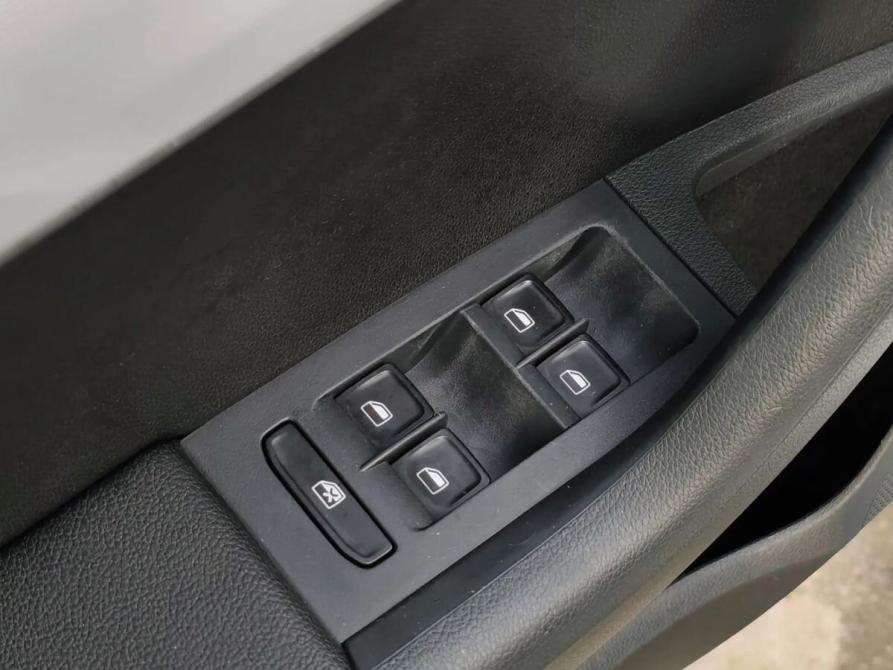 Skoda Octavia III (A7) Санкт-Петербург  - изображение 14