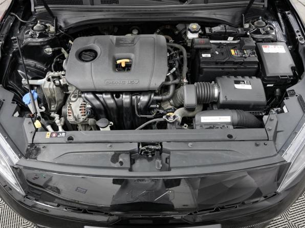 Kia Cerato IV Рестайлинг с пробегом 2022 года, цена 2 711 000 рублей, 70000 км, седан, Автокод Объявления