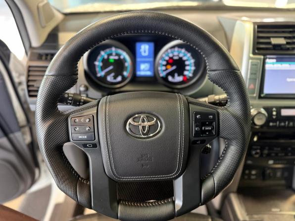 Toyota Land Cruiser Prado 150 Series с пробегом 2011 года, цена 2 695 000 рублей, 265123 км, внедорожник, Автокод Объявления