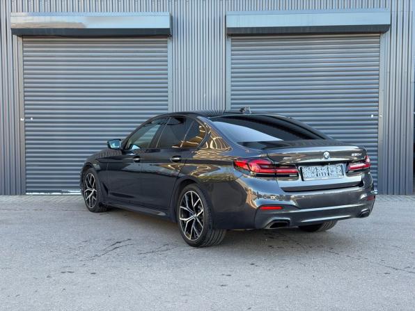 BMW 5 серии VII (G30/G31/G38) с пробегом 2017 года, цена 3 670 000 рублей, 171853 км, седан, Автокод Объявления