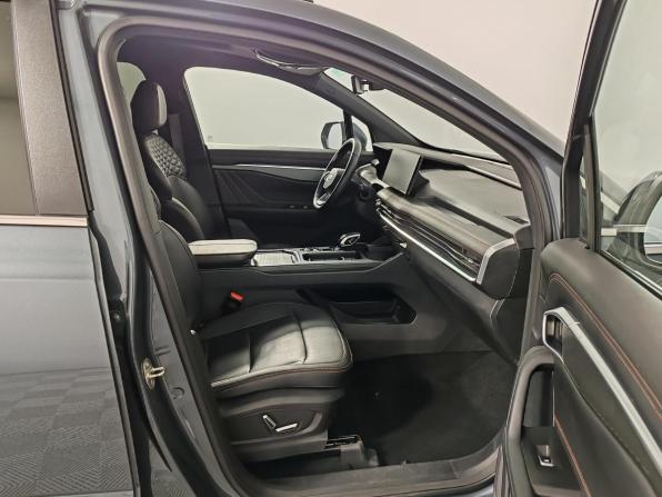 Geely Okavango I Рестайлинг с пробегом 2024 года, цена 2 799 000 рублей, 33375 км, внедорожник, Автокод Объявления