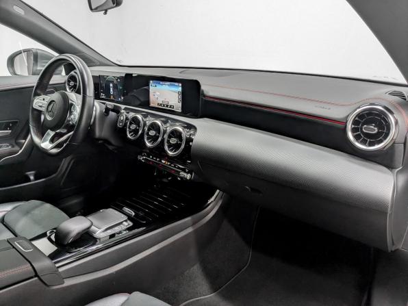 Mercedes-Benz CLA II (C118 X118) с пробегом 2021 года, цена 3 590 000 рублей, 45333 км, седан, Автокод Объявления